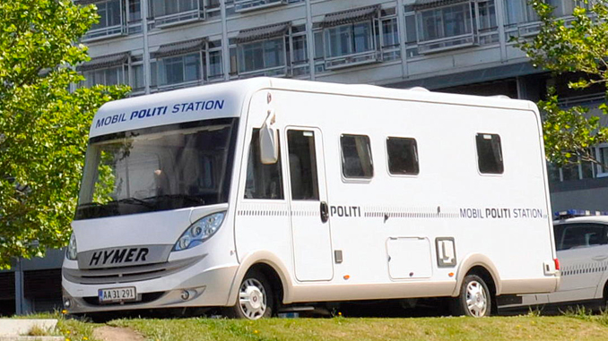 Politi - Mobil politistation