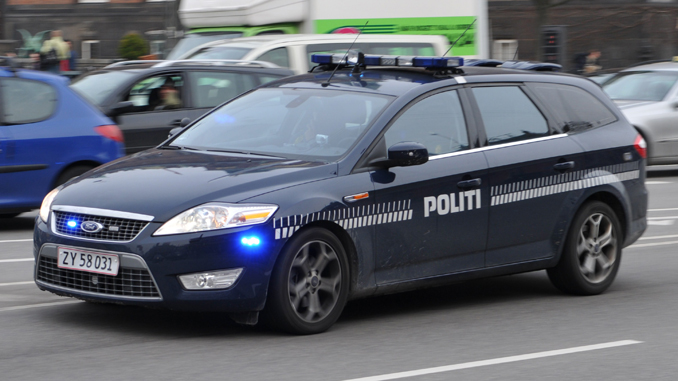 politi—patruljevogn-15