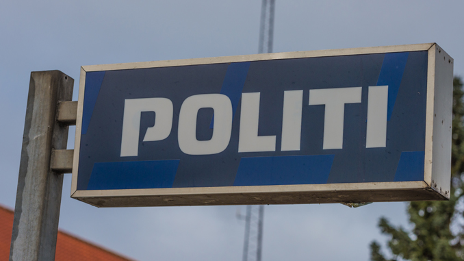 politi—logo-16